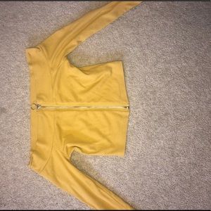 Off sholder crop top